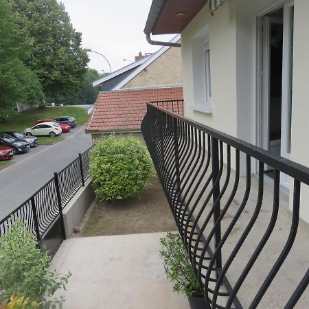 Le Gite Du Coche Avec Vue Sur La Marne Damery  Exterior foto